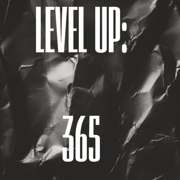 365 Daily Journal for Women - Picture 2 of 5